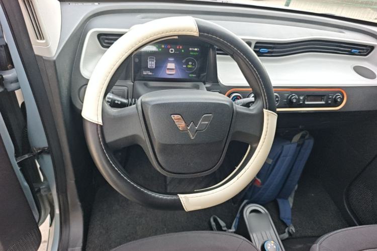 Used Wuling Hongguang MINIEV 2022 Enjoy Edition Lithium Iron Phosphate Steering Wheel
