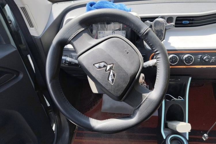 Used Wuling Hongguang MINIEV 2022 Easy Version Lithium Iron Phosphate Steering Wheel