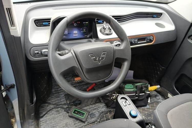 Used Wuling Hongguang MINIEV 2022 Enjoy Edition Lithium-Ion Battery Steering Wheel
