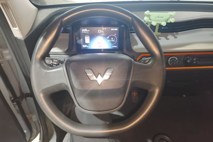 Used Wuling Hongguang MINIEV 2022 Zizai Version Lithium-NMC Steering Wheel