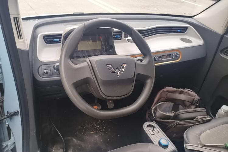 Used Wuling Hongguang MINIEV 2022 Easy Version Lithium-NMC Steering Wheel