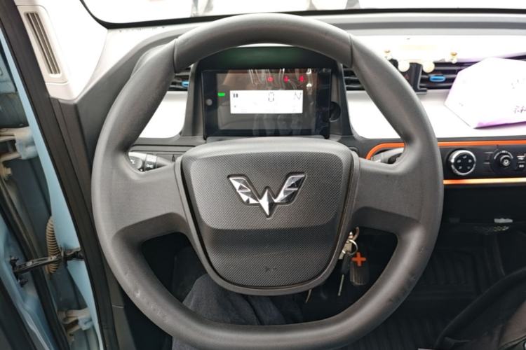 Used Wuling Hongguang MINIEV 2022 Easy Version Lithium-NMC Steering Wheel