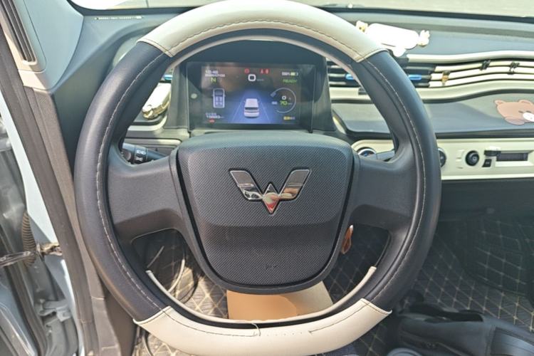 Used Wuling Hongguang MINIEV 2022 Zizai Version Lithium Iron Phosphate Steering Wheel
