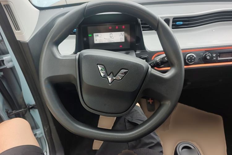 Used Wuling Hongguang MINIEV 2022 Easy Version Lithium-NMC Steering Wheel