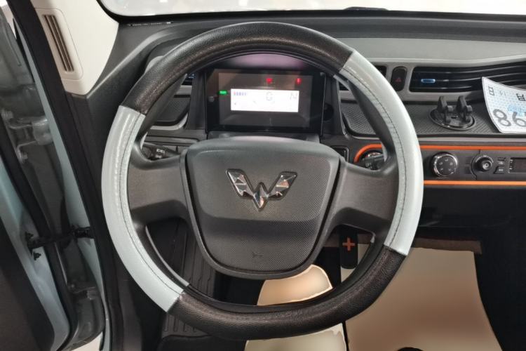 Used Wuling Hongguang MINIEV 2022 Easy Version Lithium Iron Phosphate Steering Wheel