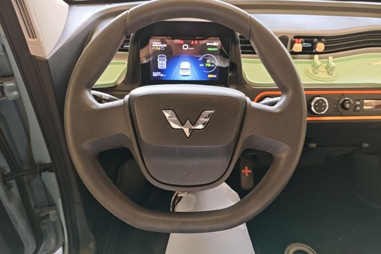 Used Wuling Hongguang MINIEV 2022 Zizai Version Lithium Iron Phosphate Steering Wheel