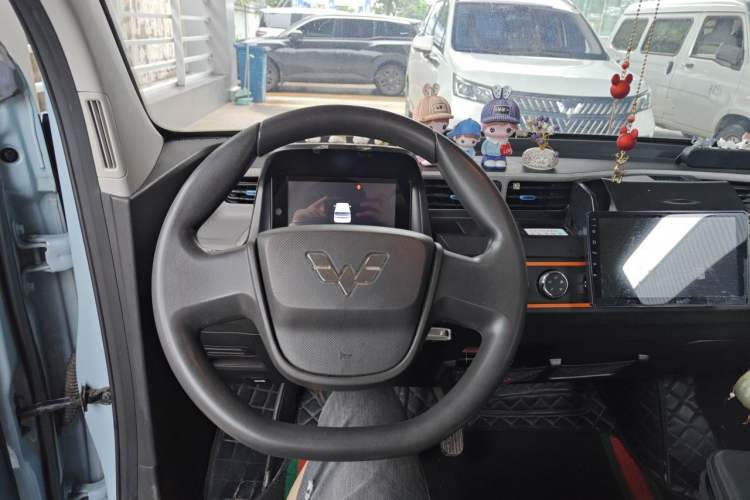 Used Wuling Hongguang MINIEV 2022 Enjoy Edition Lithium Iron Phosphate Steering Wheel