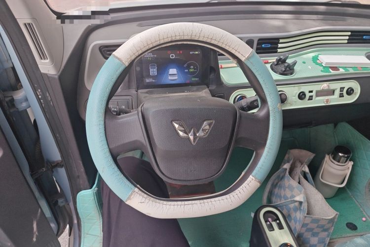 Used Wuling Hongguang MINIEV 2022 Easy Version Lithium Iron Phosphate Steering Wheel
