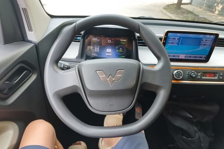 Used Wuling Hongguang MINIEV 2022 Zizai Version Lithium Iron Phosphate Steering Wheel