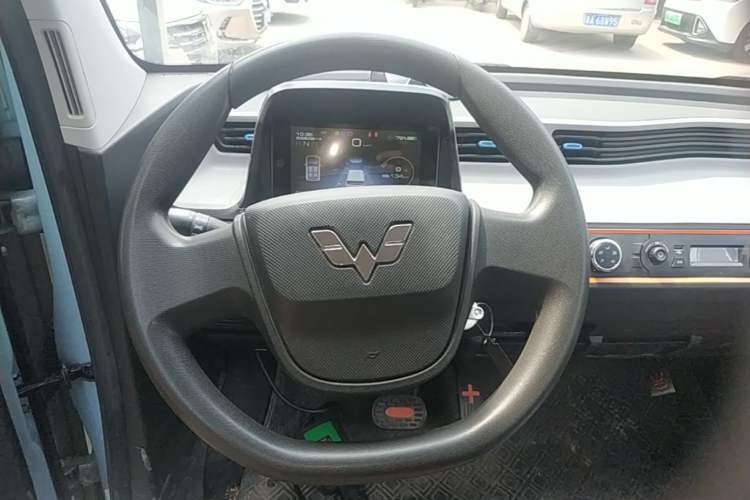 Used Wuling Hongguang MINIEV 2022 Enjoy Edition Lithium-Ion Battery Steering Wheel