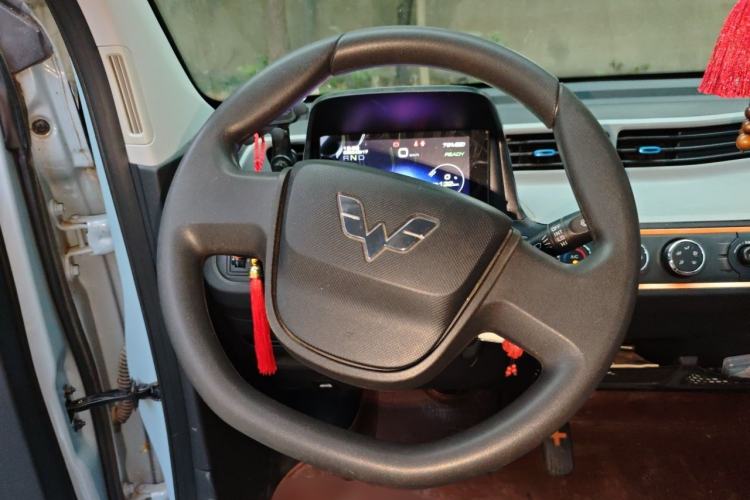 Used Wuling Hongguang MINIEV 2022 Enjoy Edition Lithium Iron Phosphate Steering Wheel