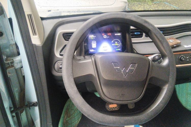 Used Wuling Hongguang MINIEV 2022 Enjoy Edition Lithium-Ion Battery Steering Wheel
