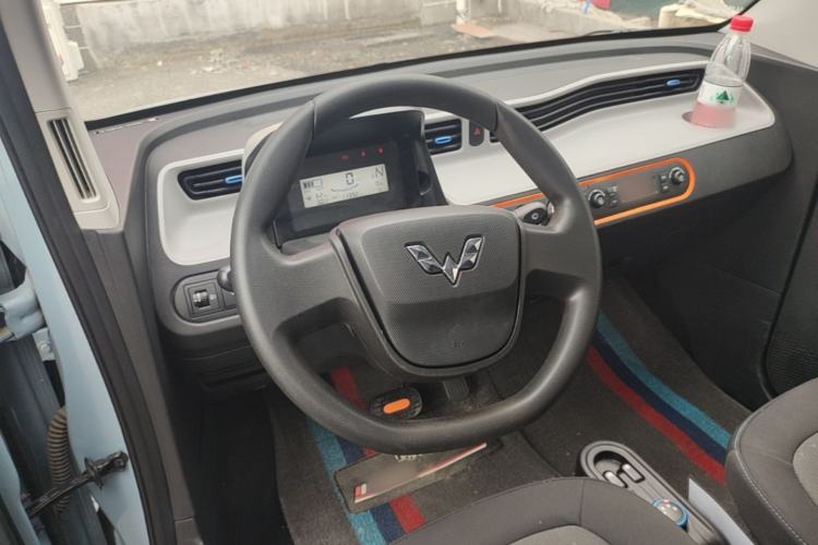 Used Wuling Hongguang MINIEV 2022 Easy Version Lithium-NMC Steering Wheel