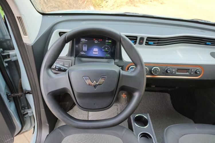 Used Wuling Hongguang MINIEV 2022 Zizai Version Lithium Iron Phosphate Steering Wheel