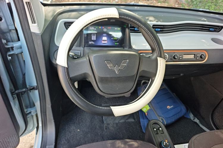 Used Wuling Hongguang MINIEV 2022 Enjoy Edition Lithium Iron Phosphate Steering Wheel