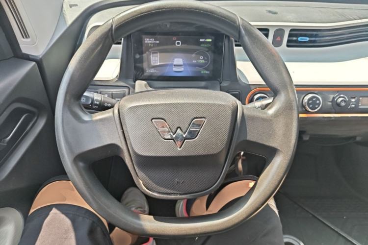 Used Wuling Hongguang MINIEV 2022 Enjoy Edition Lithium-Ion Battery Steering Wheel