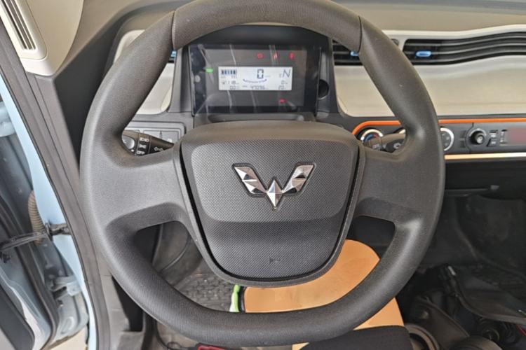 Used Wuling Hongguang MINIEV 2022 Easy Version Lithium-NMC Steering Wheel