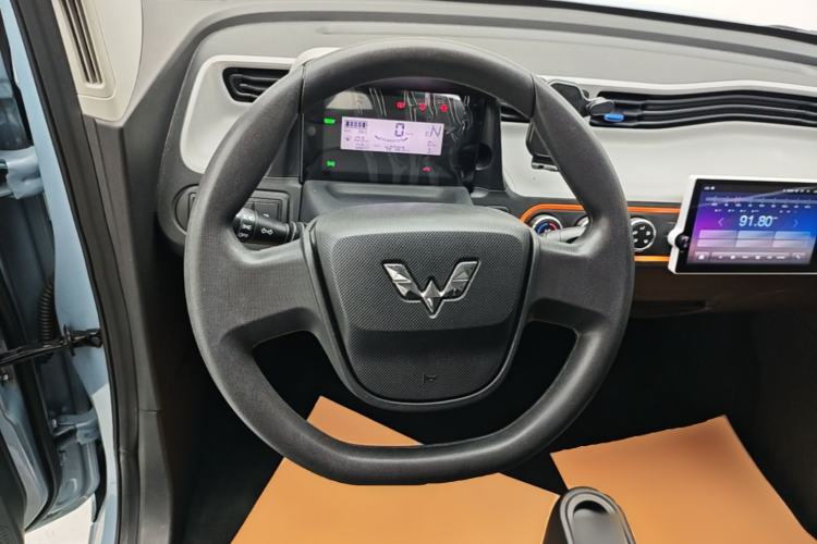 Used Wuling Hongguang MINIEV 2022 Easy Version Lithium Iron Phosphate Steering Wheel