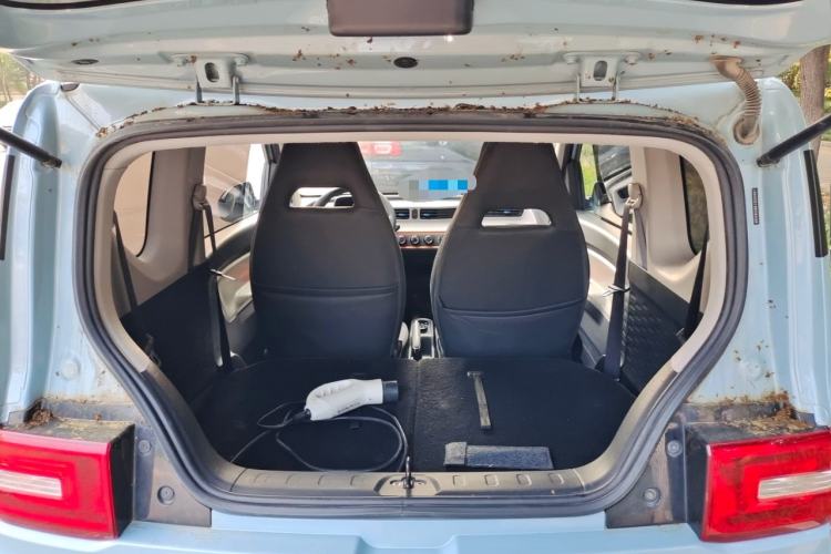 Used Wuling Hongguang MINIEV 2022 Easy Version Lithium-NMC Trunk