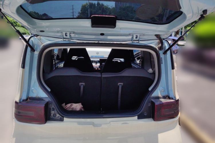 Used Wuling Hongguang MINIEV 2022 Macaron Fashion Model Lithium Iron Phosphate Trunk