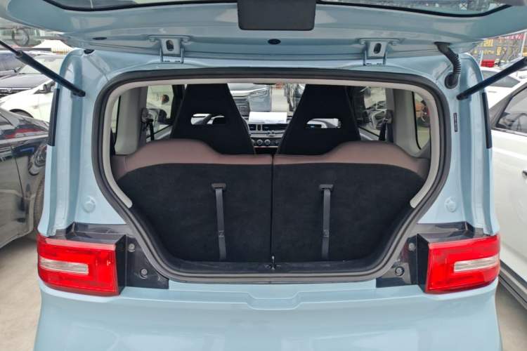 Used Wuling Hongguang MINIEV 2022 Zizai Version Lithium Iron Phosphate Trunk