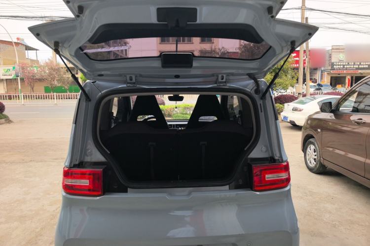 Used Wuling Hongguang MINIEV 2022 Macaron Premium Model – Lithium Iron Phosphate Trunk