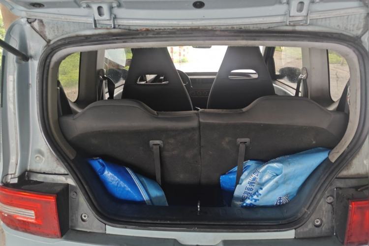 Used Wuling Hongguang MINIEV 2022 Macaron Premium Model – Lithium Iron Phosphate Trunk