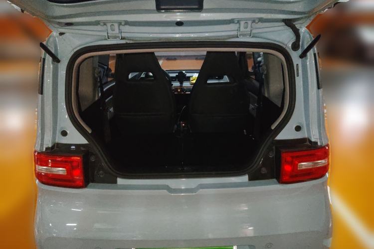 Used Wuling Hongguang MINIEV 2022 Easy Version Lithium-NMC Trunk