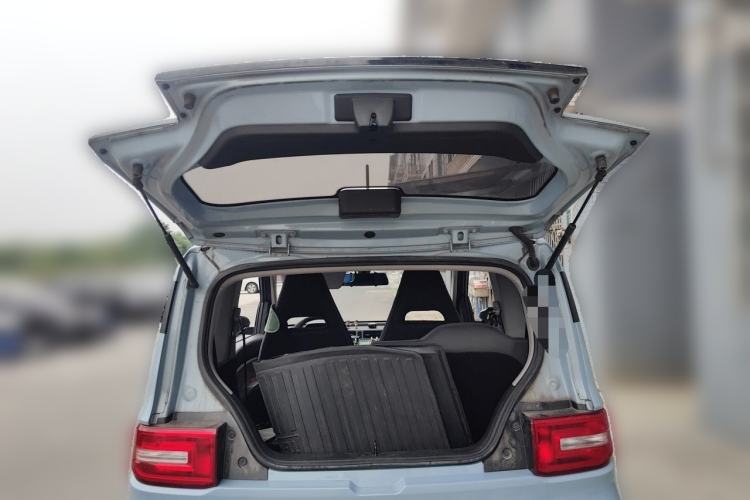 Used Wuling Hongguang MINIEV 2022 Zizai Version Lithium-NMC Trunk