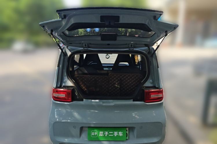 Used Wuling Hongguang MINIEV 2022 Zizai Version Lithium-NMC Trunk