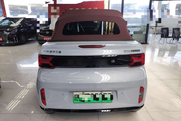 Used Wuling Hongguang MINIEV 2022 Convertible Model Trunk
