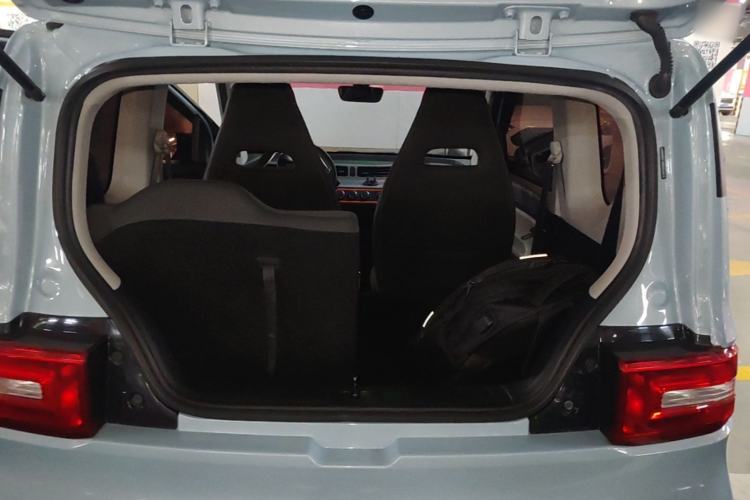 Used Wuling Hongguang MINIEV 2022 Easy Version Lithium Iron Phosphate Trunk