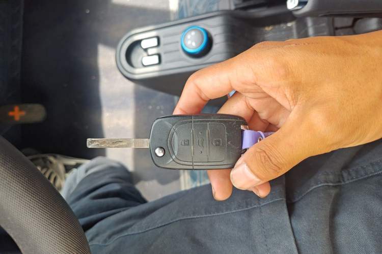 Used Wuling Hongguang MINIEV 2022 Easy Version Lithium Iron Phosphate Vehicle Key