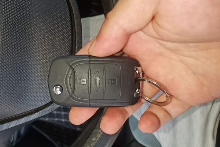 Used Wuling Hongguang MINIEV 2022 Easy Version Lithium Iron Phosphate Vehicle Key