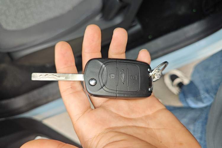 Used Wuling Hongguang MINIEV 2022 Easy Version Lithium Iron Phosphate Vehicle Key
