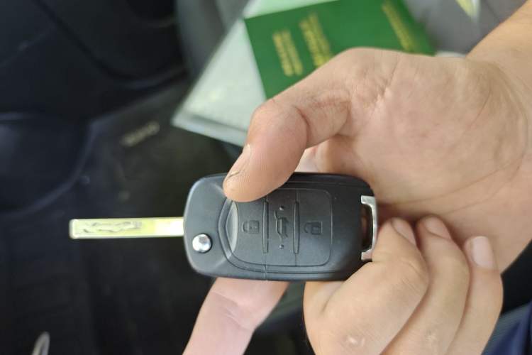 Used Wuling Hongguang MINIEV 2022 Easy Version Lithium Iron Phosphate Vehicle Key