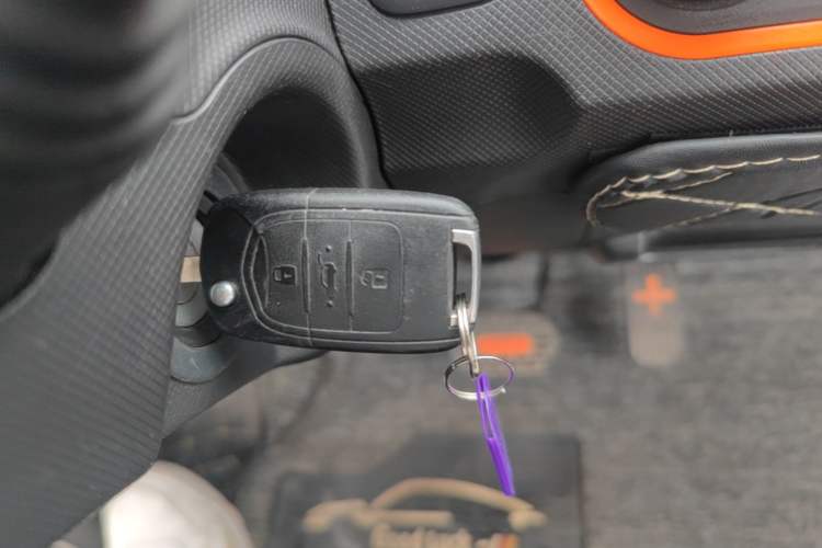Used Wuling Hongguang MINIEV 2022 Zizai Version Lithium-NMC Vehicle Key