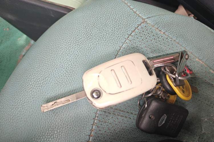 Used Wuling Hongguang MINIEV 2022 Easy Version Lithium Iron Phosphate Vehicle Key