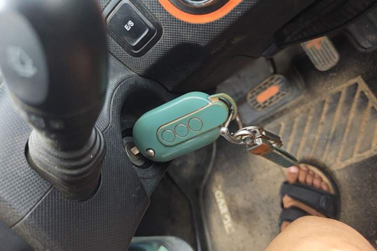 Used Wuling Hongguang MINIEV 2022 Zizai Version Lithium Iron Phosphate Vehicle Key