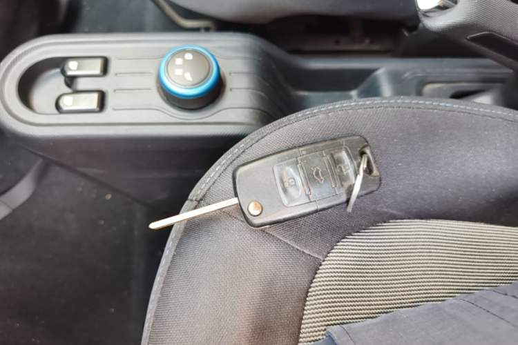 Used Wuling Hongguang MINIEV 2022 Zizai Version Lithium Iron Phosphate Vehicle Key
