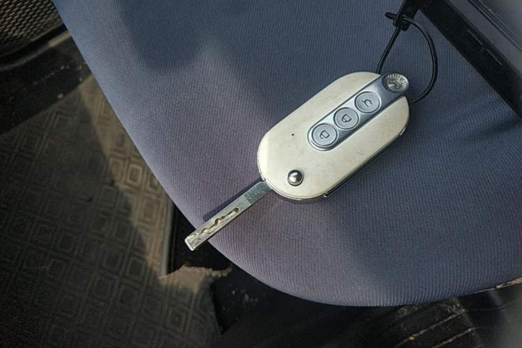 Used Wuling Hongguang MINIEV 2022 Enjoy Edition Lithium-Ion Battery Vehicle Key