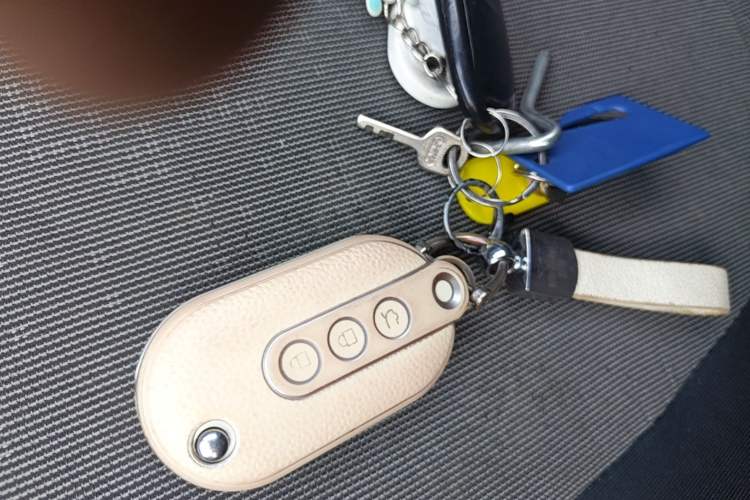 Used Wuling Hongguang MINIEV 2022 Enjoy Edition Lithium-Ion Battery Vehicle Key