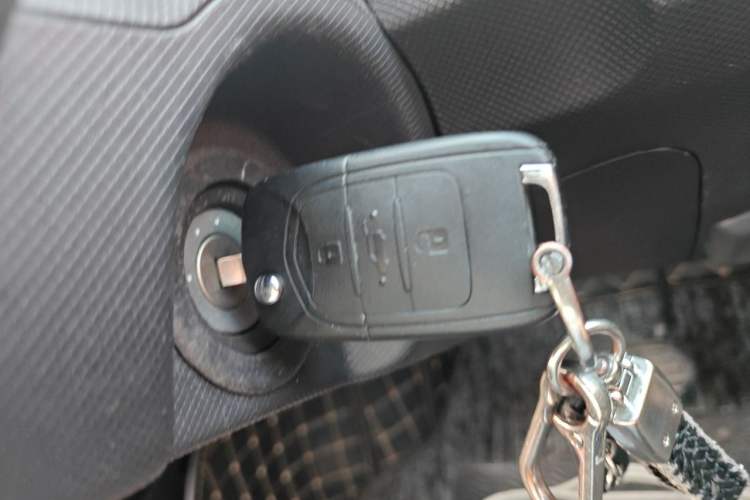 Used Wuling Hongguang MINIEV 2022 Easy Version Lithium-NMC Vehicle Key