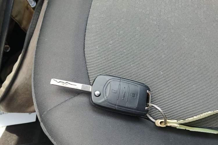 Used Wuling Hongguang MINIEV 2022 Easy Version Lithium Iron Phosphate Vehicle Key