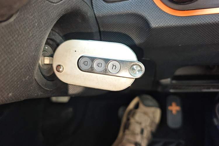 Used Wuling Hongguang MINIEV 2022 Enjoy Edition Lithium Iron Phosphate Vehicle Key