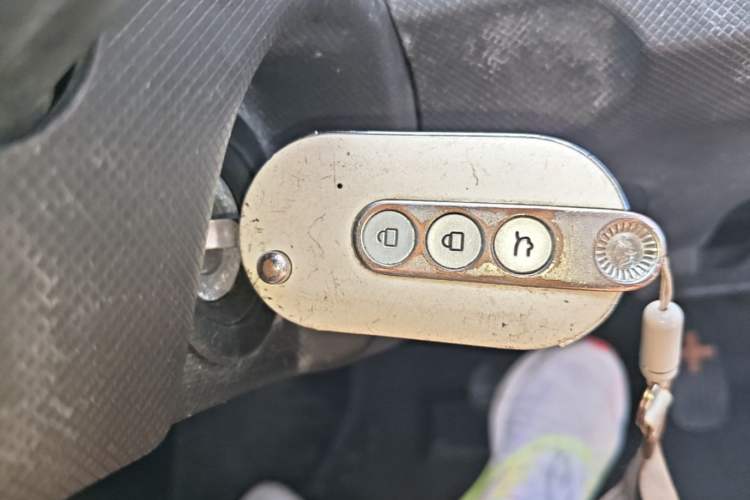 Used Wuling Hongguang MINIEV 2022 Enjoy Edition Lithium-Ion Battery Vehicle Key