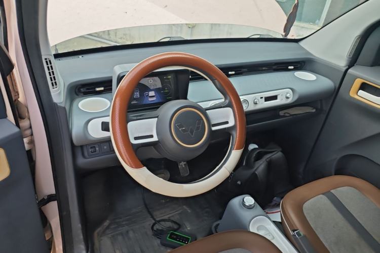 Used Wuling Hongguang MINIEV 2022 GAMEBOY 200km Gaming Edition with Lithium Iron Phosphate Center Console