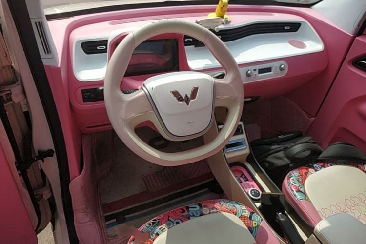 Used Wuling Hongguang MINIEV 2022 Enjoy Edition Lithium Iron Phosphate Center Console