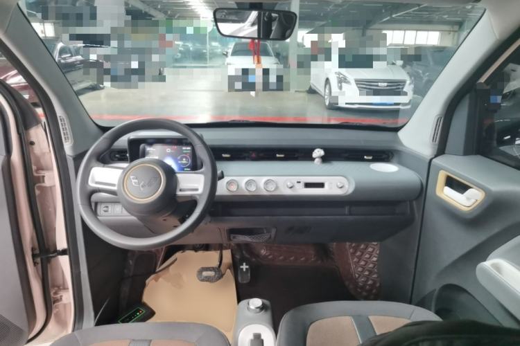 Used Wuling Hongguang MINIEV 2022 GAMEBOY 200km Play Edition with Lithium Iron Phosphate Center Console