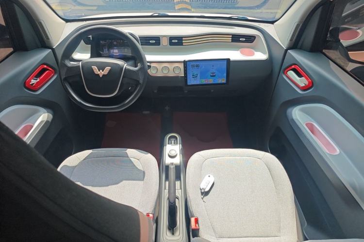 Used Wuling Hongguang MINIEV 2022 Macaron Premium Model – Lithium Iron Phosphate Center Console
